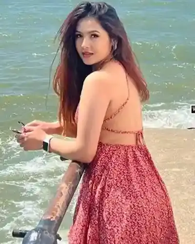 Call Girls in Kesar Bagh