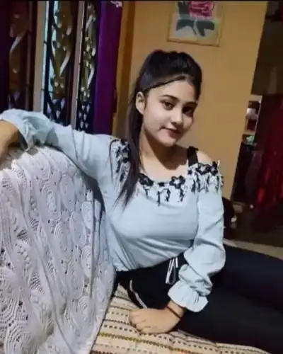 Escorts Service In Kesar Bagh